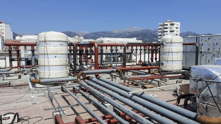 Sistemas de climatización de caudal variable VRF y VRV